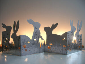 Silhouette Hasen aus Karton von Good-Old-Friends